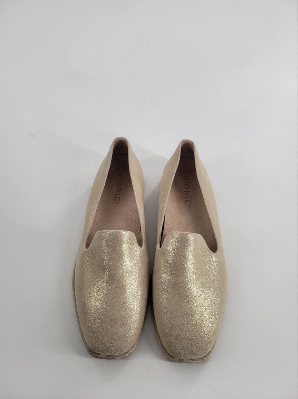 Vionic Willa in Gold slip on flats loafer size 6.5 - Picture 2 of 8